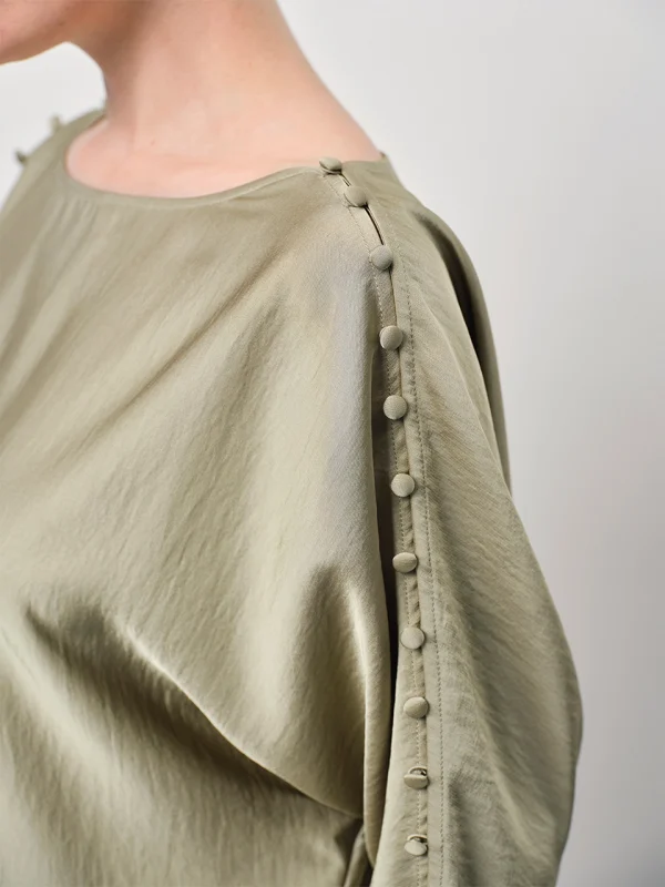 Top Dante6 / Rocco Satin Button Detail Top Sunlit Grass - Afbeelding 5