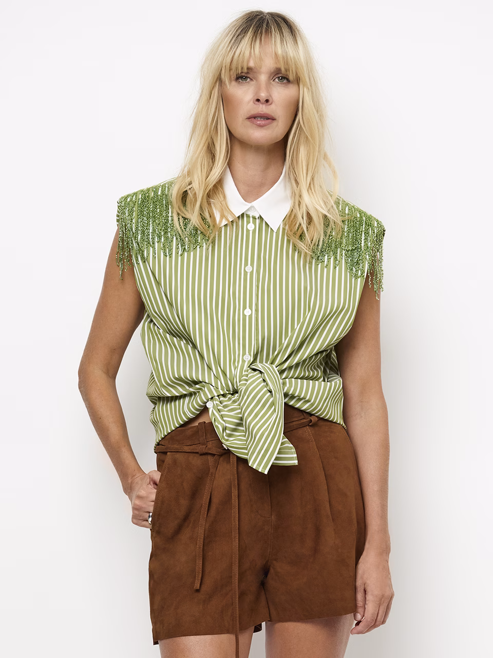 Top Dante6 / Rhobin Sleeveless Fringe Detail Green Lush - Afbeelding 2